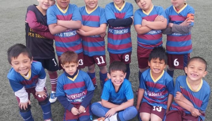 PERITO MORENO: Comenzò el Torneo CUERVITOS 2018 en la Categorìa 2011