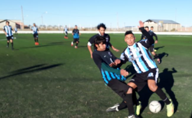Catamarca y Nocheros  no pudieron vencerse: empataron 0 a 0
