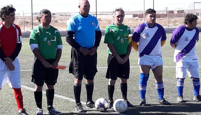 FUTBOL :  LOS VETERANOS DESAFIAN AL FRIO Y NO PARAN
