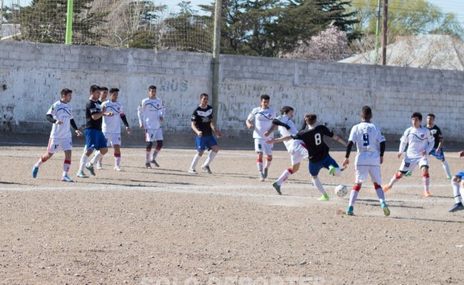 FUTBOL SUBSEDE LAS HERAS:  San Lorenzo  vino a cumplir con un equipo alternativo y está en la final de la liguilla