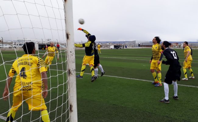 VETERANOS:  DEFENSORES  DEL  NORTE  SIGUE SOLITARIO  EN  LA  PUNTA