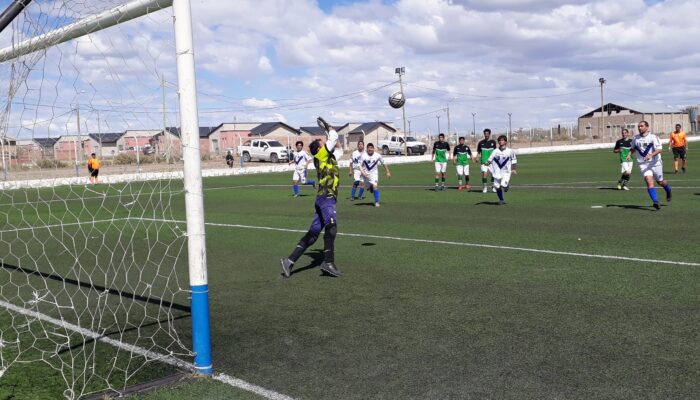 SUPERCOPA LH DEPORTES:  GANARON JUVENTUS, DEPORTIVO Y 5 DE OCTUBRE