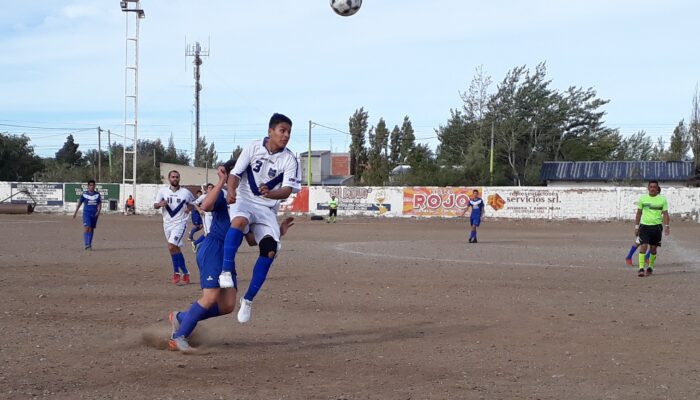 FUTBOL: EL FORTÍN  GOLEÓ 5 A  2  AL CLUB DEPORTIVO EN SU CANCHA