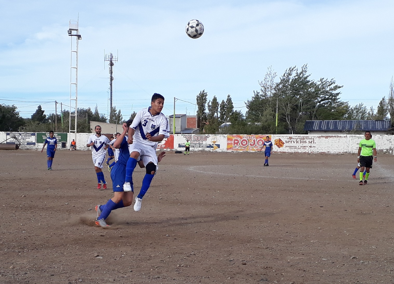 FUTBOL: EL FORTÍN GOLEÓ 5 A 2 AL CLUB DEPORTIVO EN SU CANCHA - Solo  Deportes Las Heras