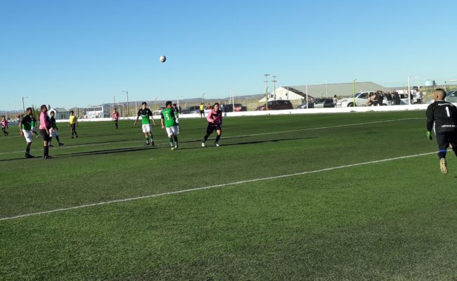 EN EL ESTADIO MUNICIPAL TAMBIEN ESTA TARDE :  JUVENTUS Y URBANO IGUALARON 3 A 3