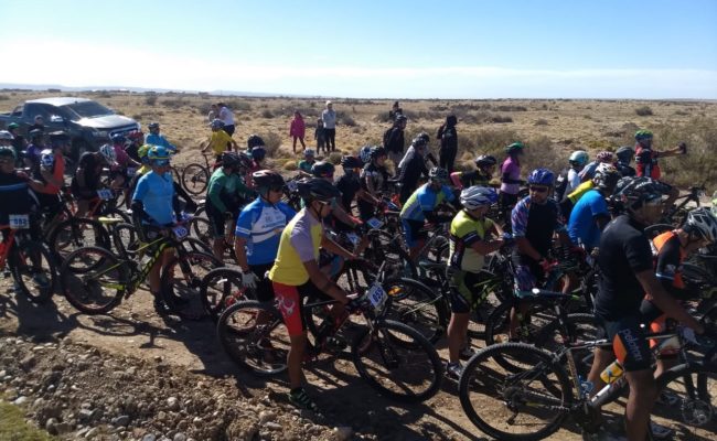 MOUNTAIN BIKE:  SE CORRIO EL GRAN PREMIO “FIESTA DE LA ESTEPA PATAGONICA”