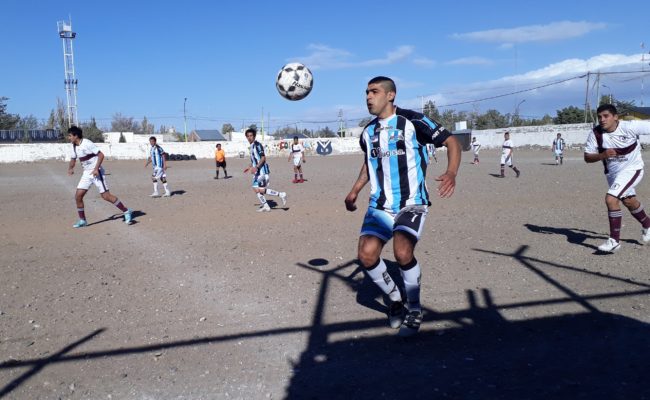 NOCHEROS LE GANÓ 3 A 0 A SALTA Y QUEDÓ COMO ÚNICO LÍDER