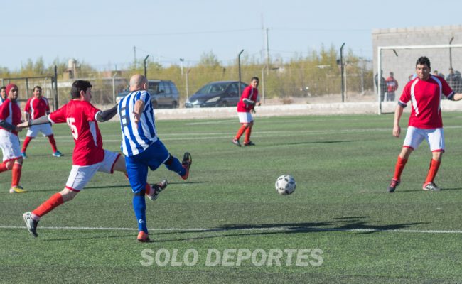 LIGA DE VETERANOS: GASOLEROS Y NOCHEROS  SON  LÌDERES