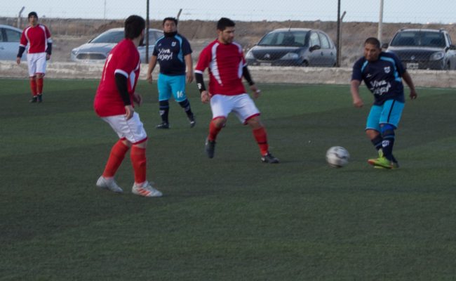 FUTBOL SENIORS:   PERDIÒ EL LÌDER LOBO JUJEÑO POR GOLEADA