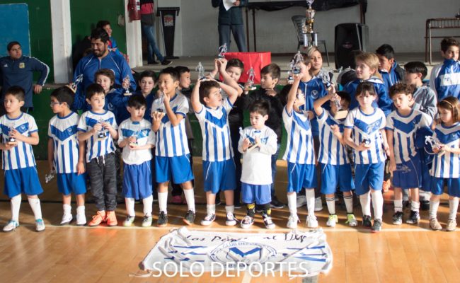 FUTBOL INFANTIL  :  SE JUEGA DURANTE SÀBADO Y DOMINGO