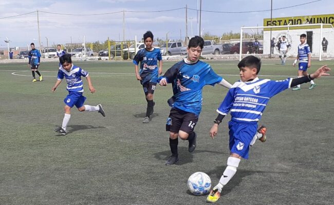 FUTBOL SUBSEDE LAS HERAS:   EL DEPORTIVO LAS HERAS CAMPEON EN 6TA. Y EN 7MA. DIVISION