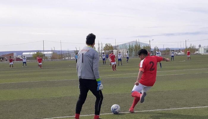 FUTBOL SUBSEDE LAS HERAS :  SE JUEGA EL VIERNES LA ULTIMA FECHA DE LA FASE CLASIFICATORIA