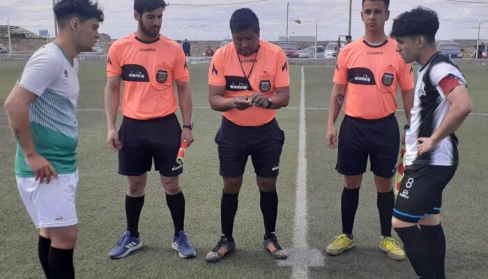 NOCHEROS LE GANO A JUVENTUS EN 5TA. Y PROLONGÓ LA DEFINICIÓN POR EL TÍTULO