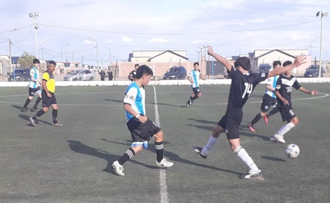 FUTBOL :  Nocheros Campeón  del Año en 6ta. División