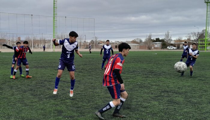 SELECTIVO DE FUTBOL PARA LOS JUEGOS DE LA ARAUCANIA: SAN LORENZO DE PERITO MORENO LE GANO 2 A 1 AL DEPORTIVO LAS HERAS