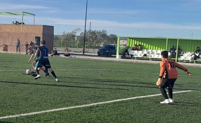 FUTBOL : SE DEFINIERON LOS FINALISTAS  DE  7º  Y  8º DIVISION