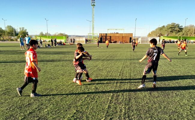 FUTBOL 9º DIVISION: HALCONES ES LÍDER DE LA SUPERCOPA “111º ANIVERSARIO DE LAS HERAS”