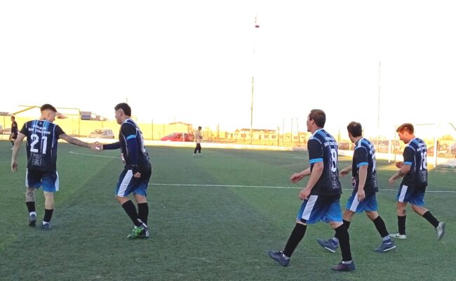 FUTBOL SUBSEDE LAS HERAS:  NOCHEROS LE GANÓ A ATLAS Y SE PRENDIÓ EN LA LUCHA POR  LA PUNTA