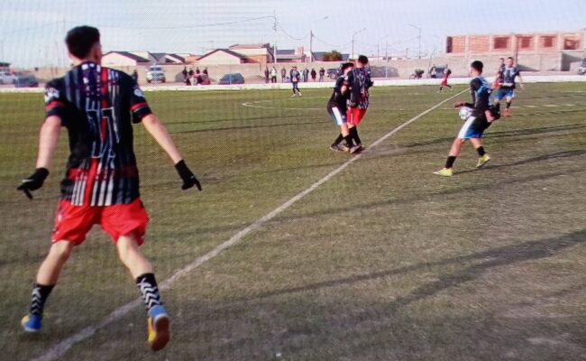 FUTBOL SUBSEDE LAS HERAS:  NOCHEROS LE GANÓ A SALTA Y ES LÍDER PORQUE ATLAS EMPATÓ CON JUVENTUS